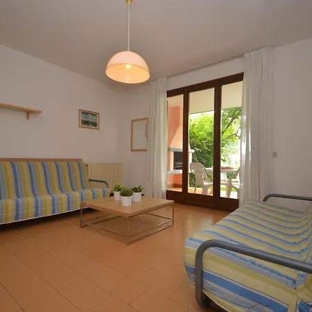 Villaggio Dei Fiori Tatil Evi *