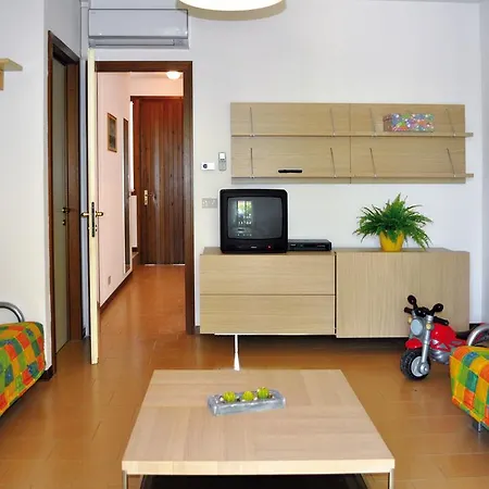 Villaggio Dei Fiori Tatil Evi Bibione