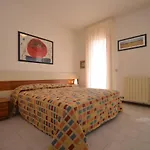 Villaggio Dei Fiori Будинок відпочинку Бібіоне