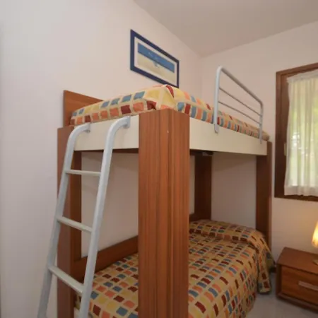 Дом отдыха Villaggio Dei Fiori Бибионе