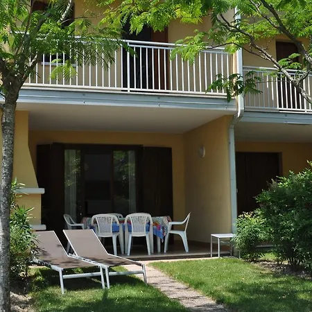 Hébergement de vacances Villaggio Dei Fiori *
