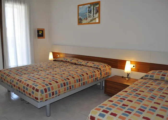 بيت للعطل Villaggio Dei Fiori بيبيوني